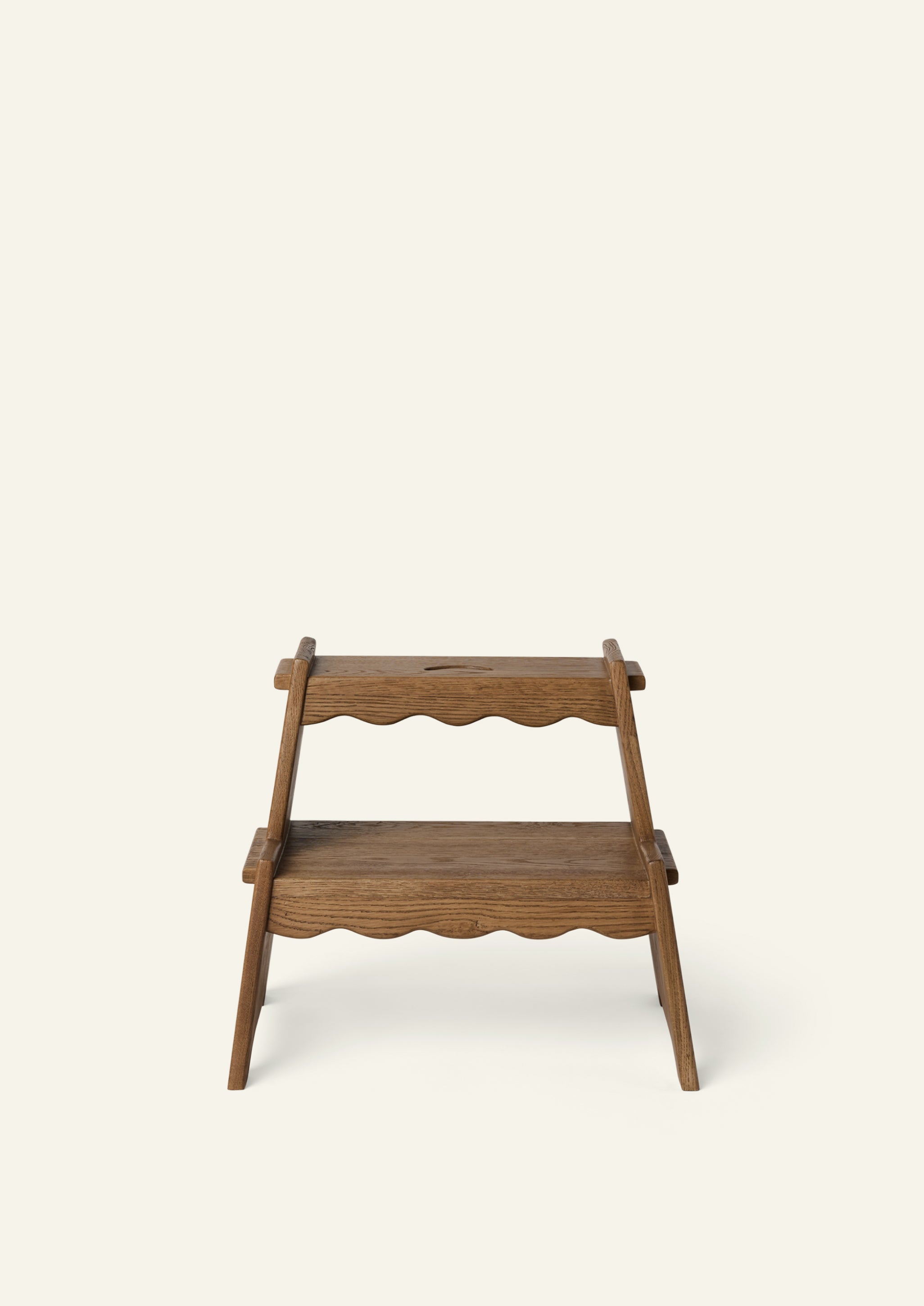 Margot Step Stool in Honey Oak – Hati Home