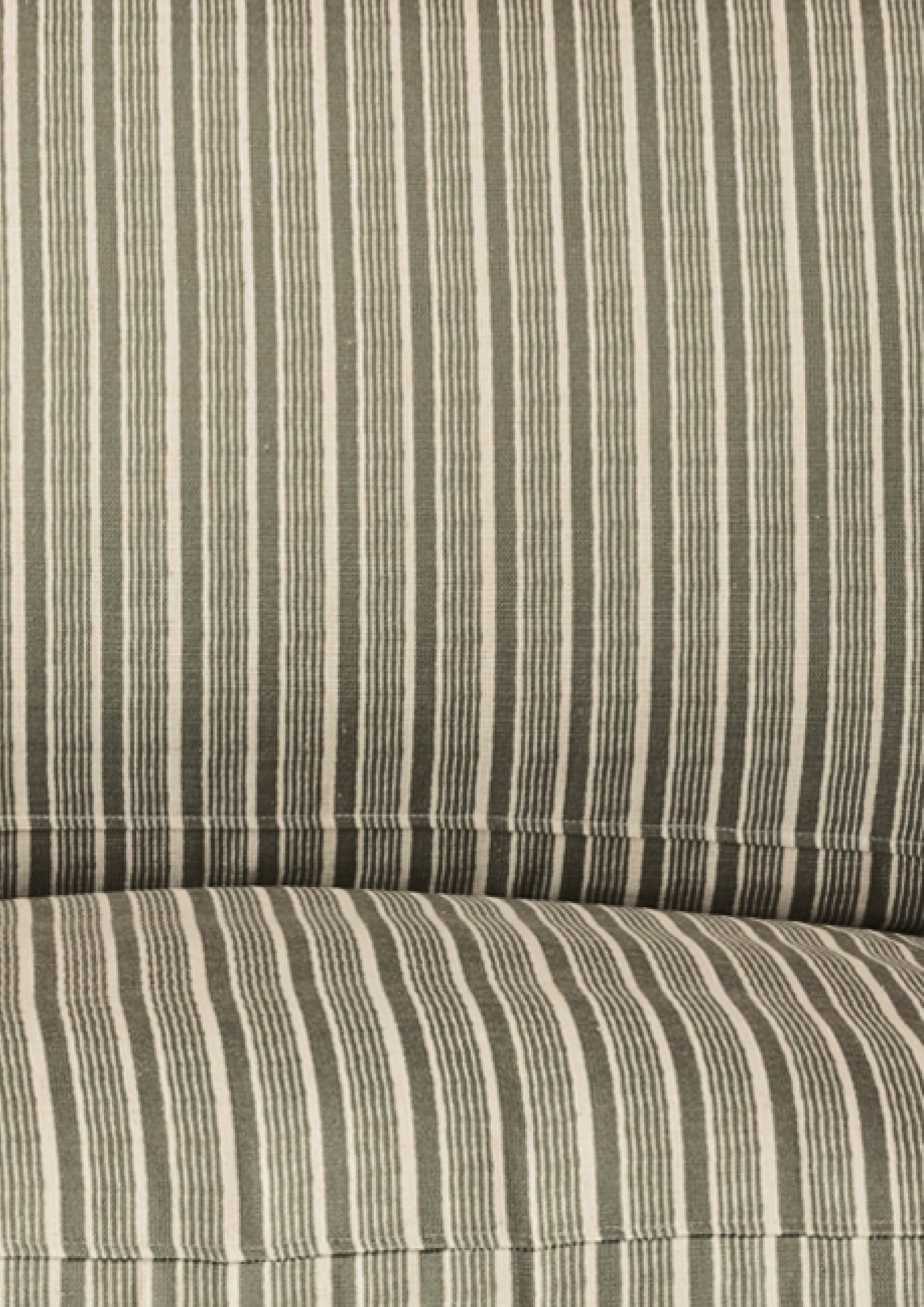 Organic green stripe pattern that alternates various width of lines. 