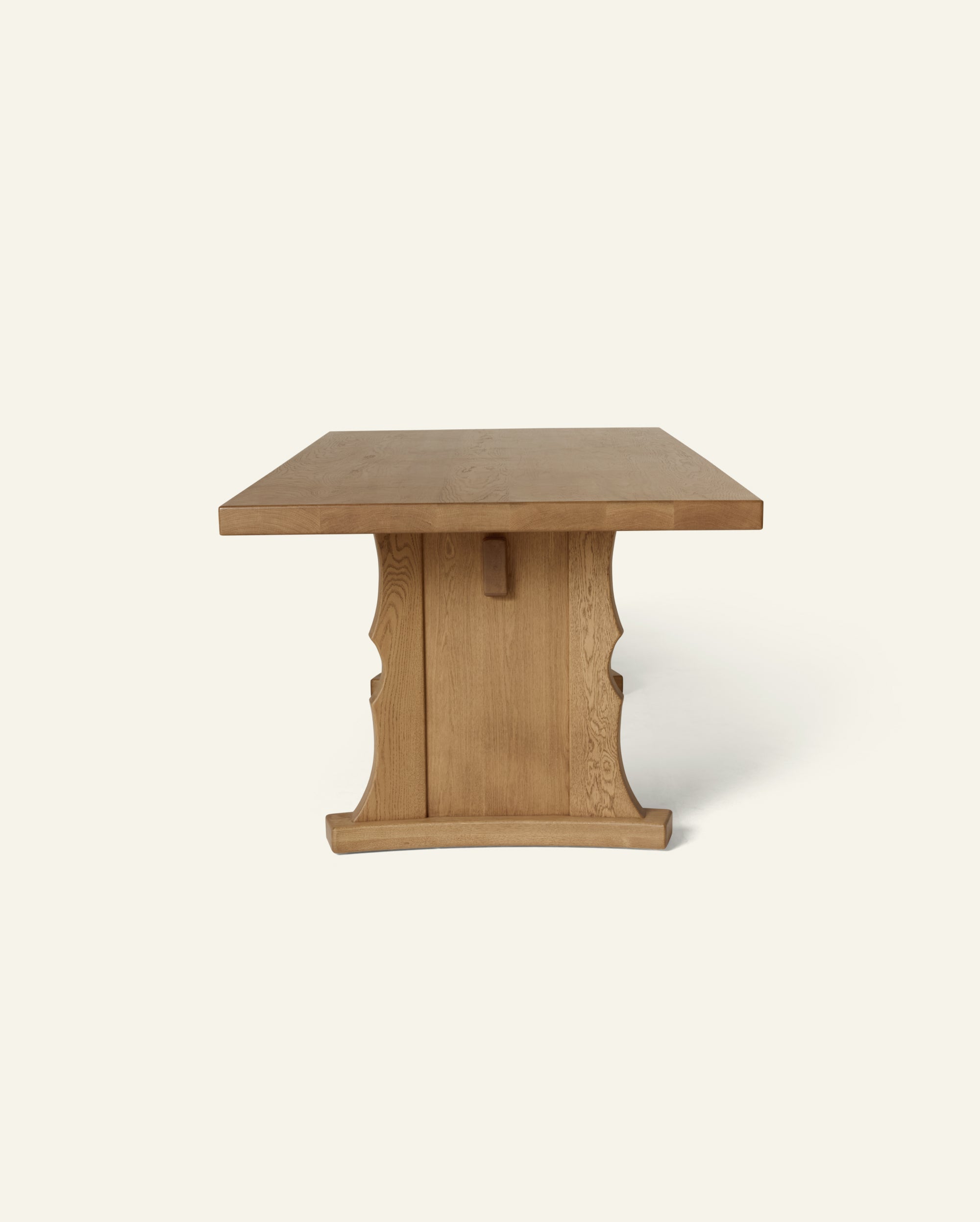 Etta Dining Table