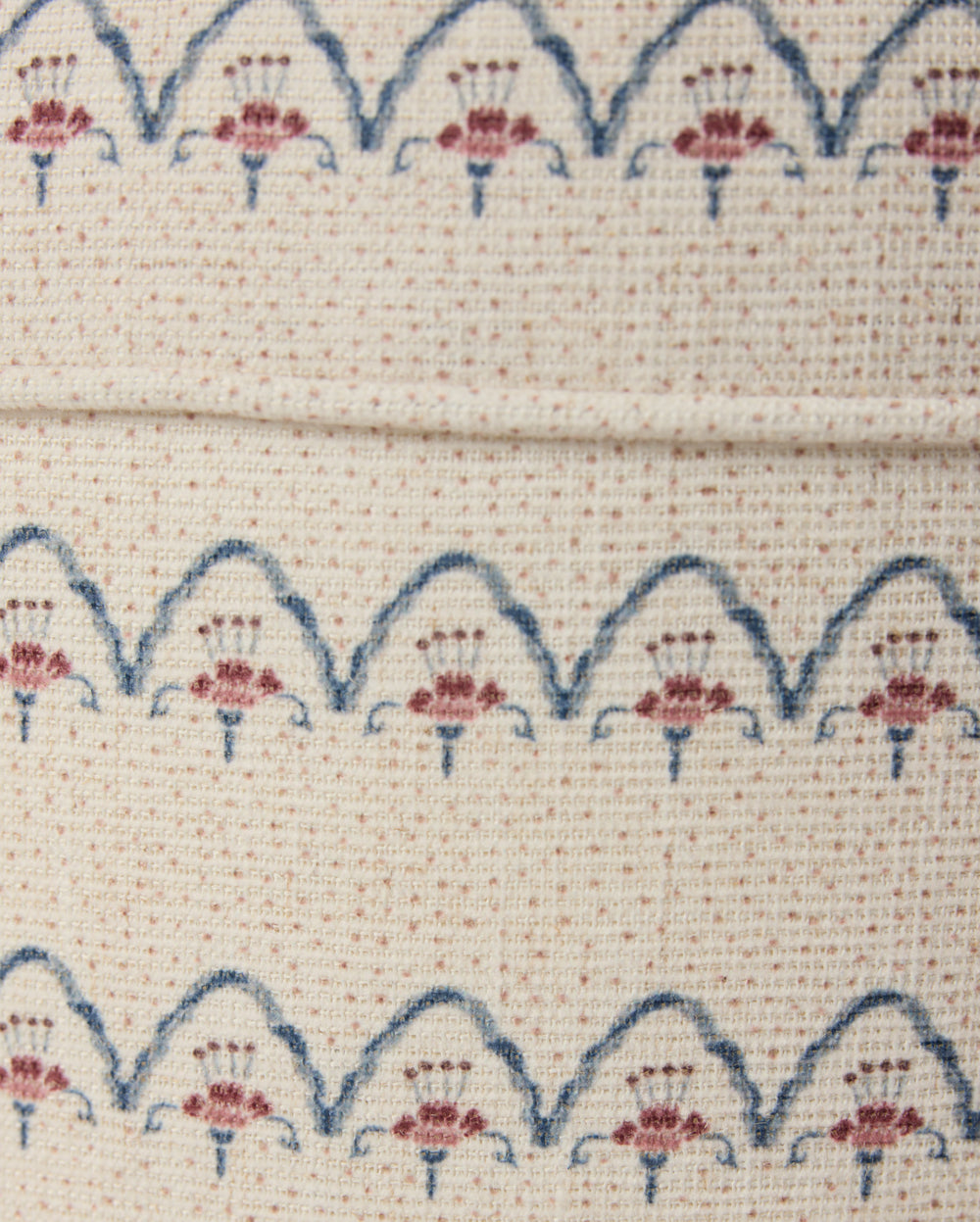 Yara Pouf in Neutral Arches