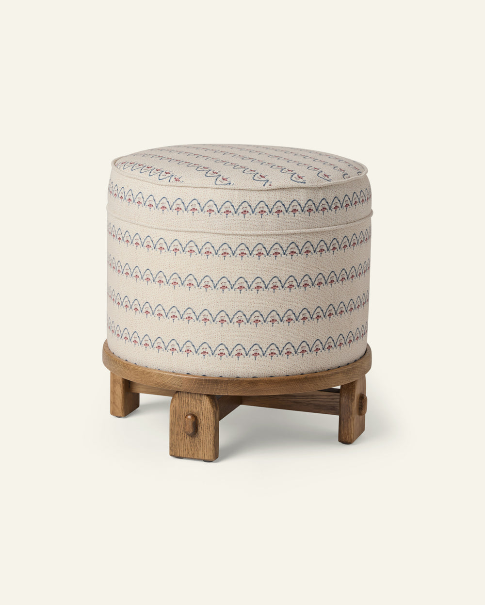 Yara Pouf in Neutral Arches
